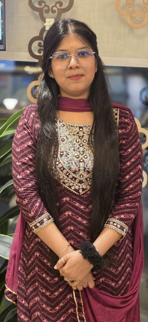 Durga Patel All Academic Subjects home tutor in Varanasi.